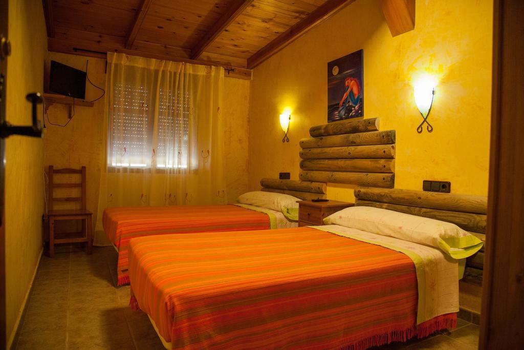 La Derrubia Guest House Villamalea ภายนอก รูปภาพ