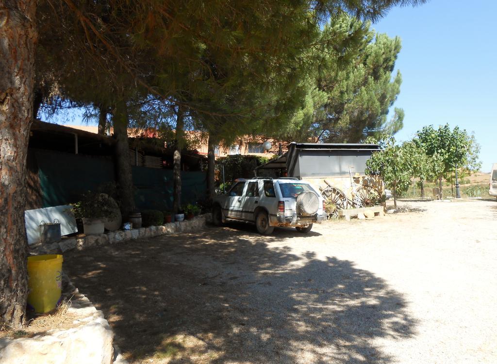 La Derrubia Guest House Villamalea ภายนอก รูปภาพ