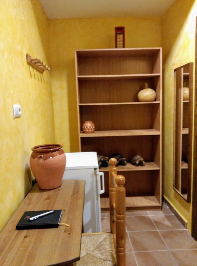 La Derrubia Guest House Villamalea ภายนอก รูปภาพ